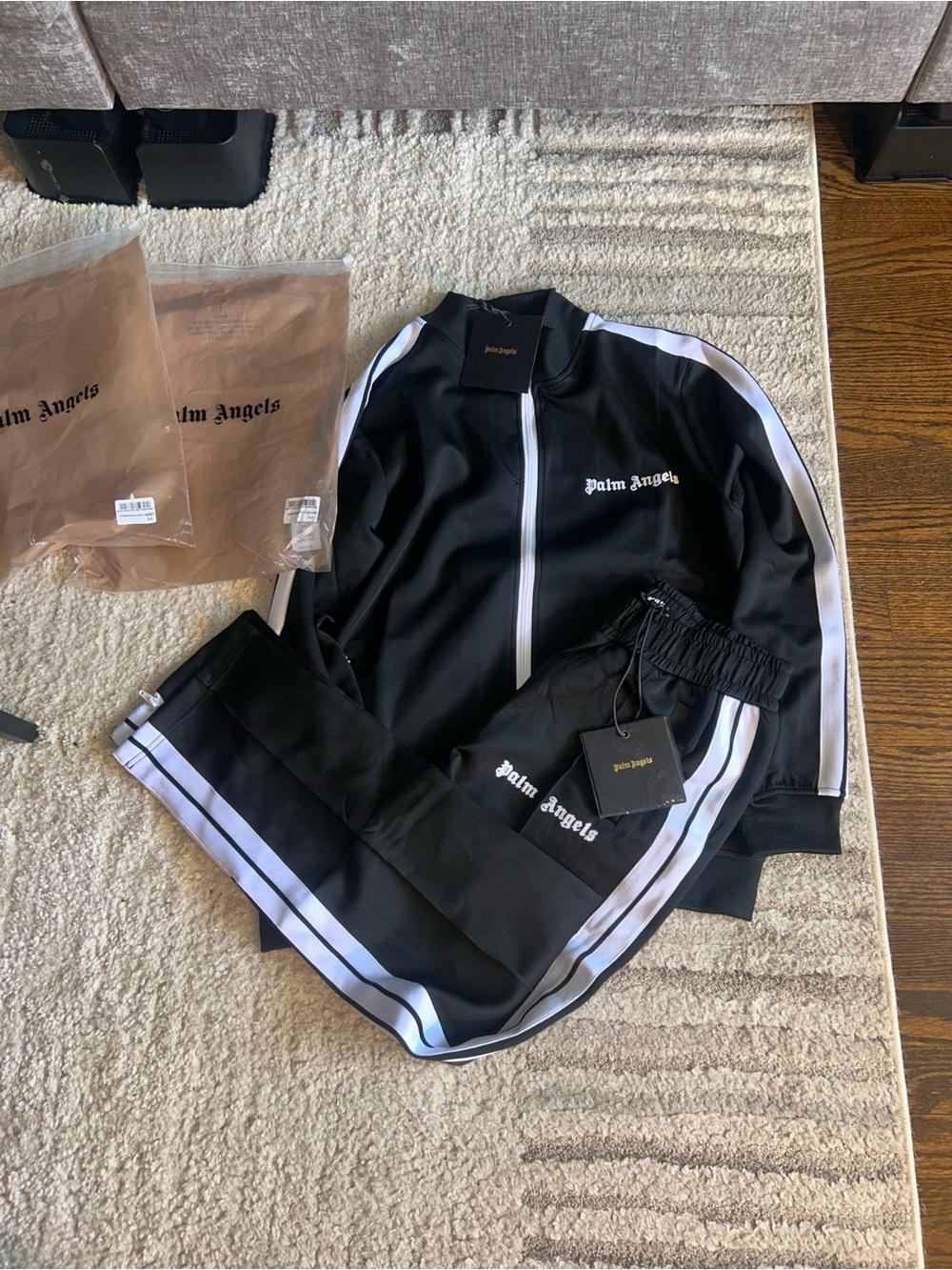 Palm Angels Black and White Track Set